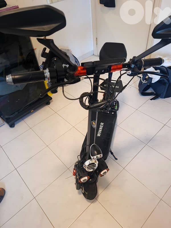 electric scooter negotiable 1