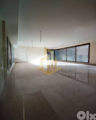Apartment for Sale in Rawche شقة للبيع في الروشة