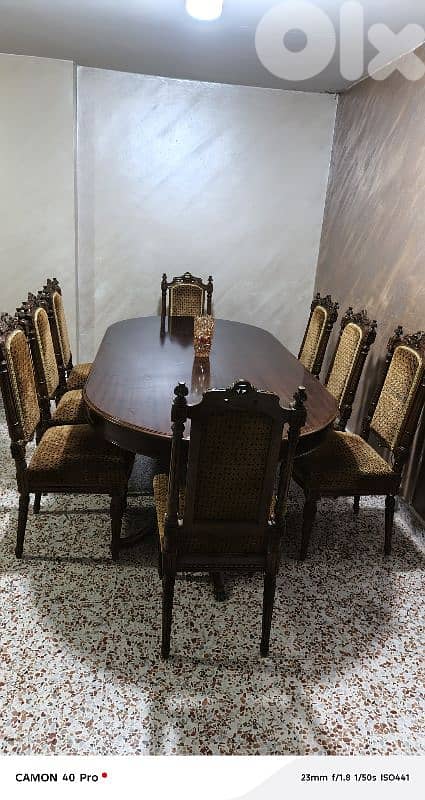 طاولة طعام 1