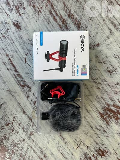 Microphone Boya for Cameras and Phones