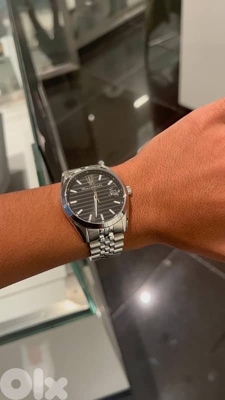 maserati watch 2