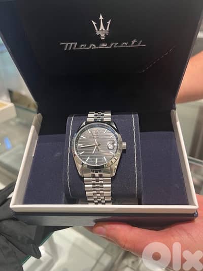 maserati watch
