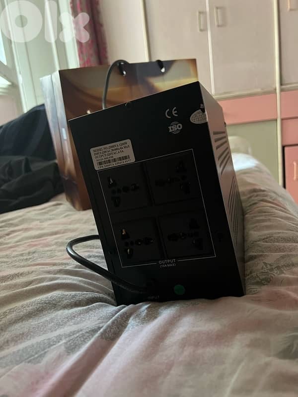 Hipix UPS 1