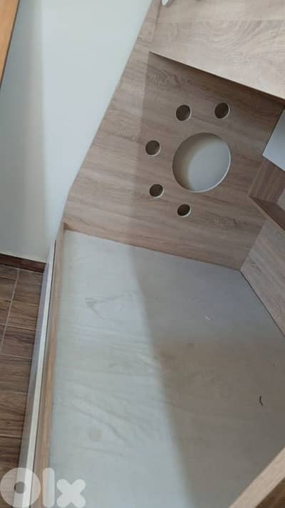 2 beds and one sliding drawer