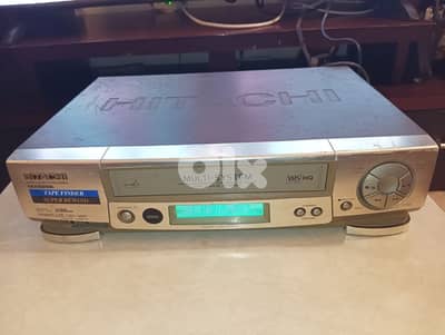 Hitachi MX828E Video VHS Cassette Recorder