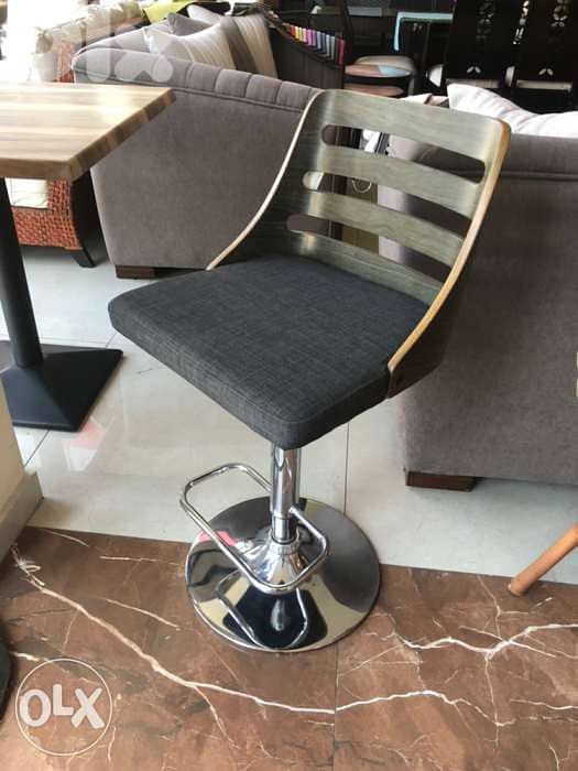 bar chair Is1 0