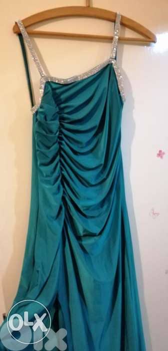 Beautiful long dress size medium 0