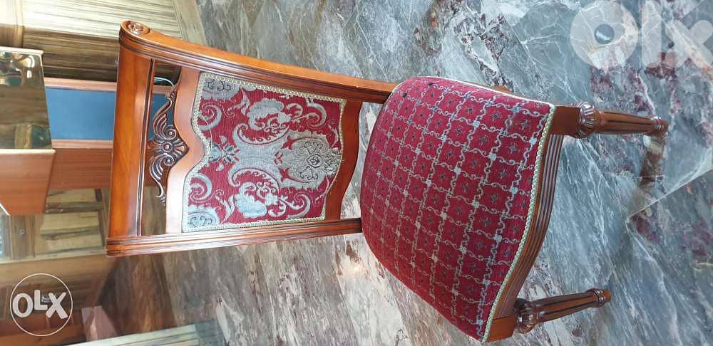 Dining Table with glass top plus 6 chairs, feel brand new! 4