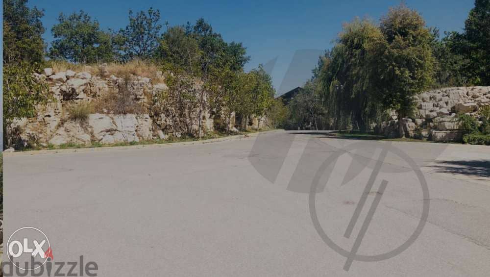 Prime Location LAND Inside Faqra Clubأرض مميزة في فقرا ٧٥٠ م ٢ 3