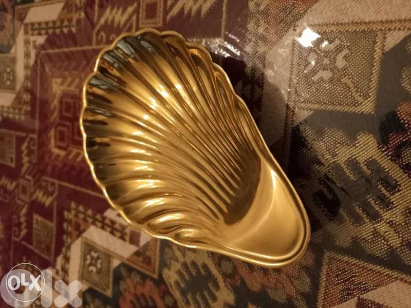 decorative item 1
