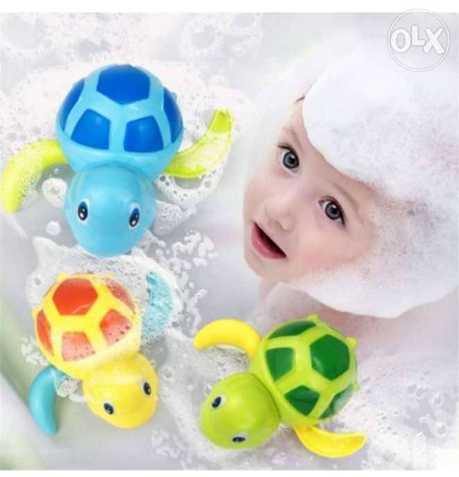 baby bath swiming turtle 2$ 0