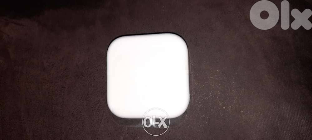 Apple original earphones wired. 4