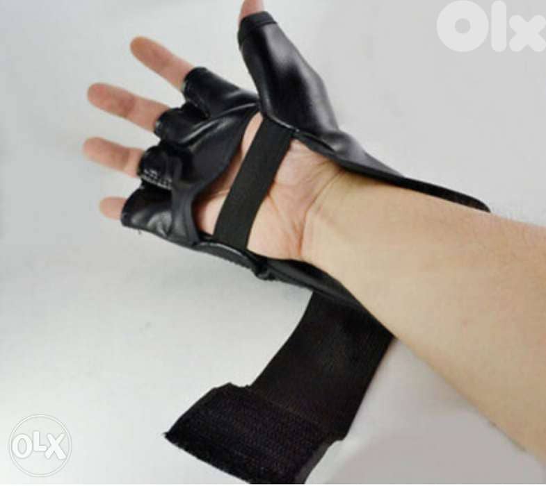 MMA boxing gloves 3
