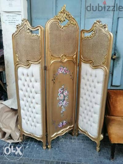 برفان paravan ولا اروع من اجمل القطع فرنسي لون ذهبي روعة كابيتوني و قش