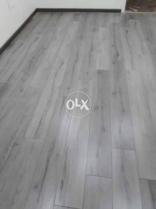 صيانة ارضيات مستعارة 3