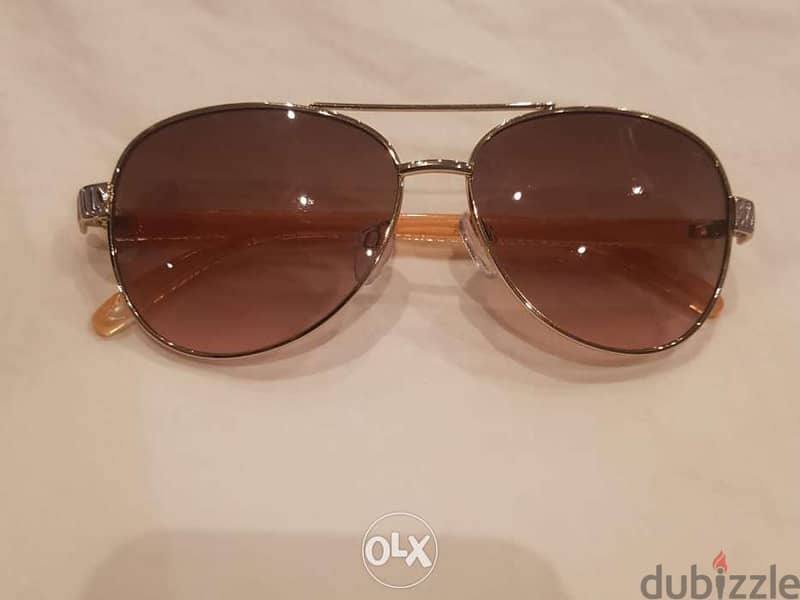 Used female sunglasses 1