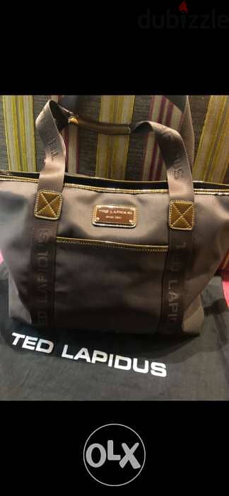 Origin Ted Lapidus handbag barely used with small makeup wallet 1