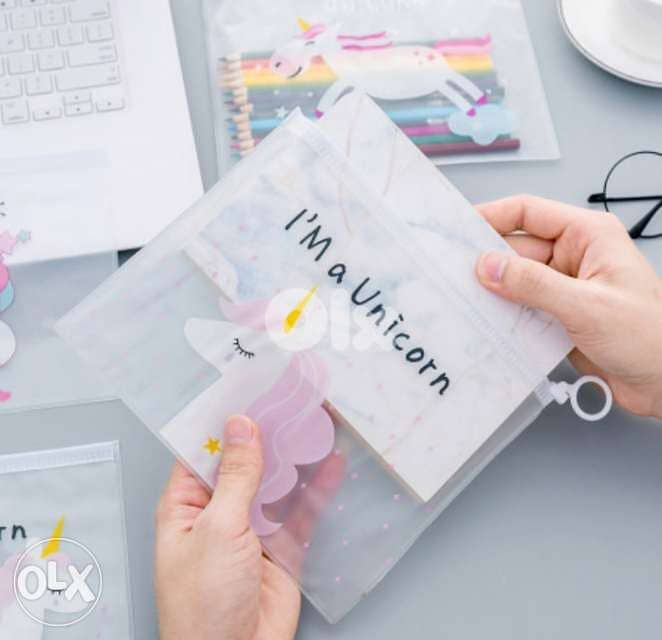 Cute Unicorns transparent pouch 2