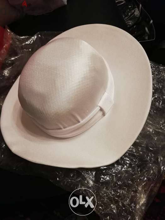 Chapeau للعروس 1