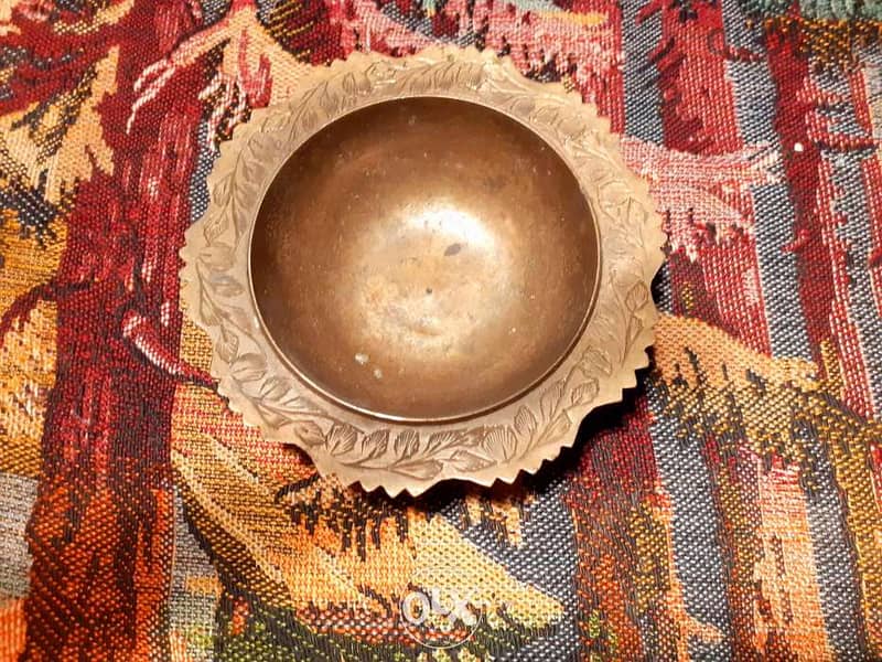 مبخرة أنتيك 0