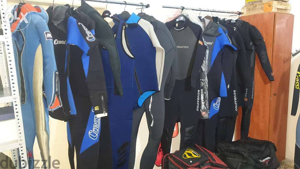 Diving suit 7mm Large 1 piece hoody 2