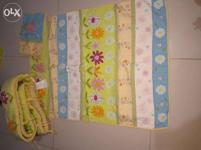 Pottery Barn Kids Complete Bedding Set 1