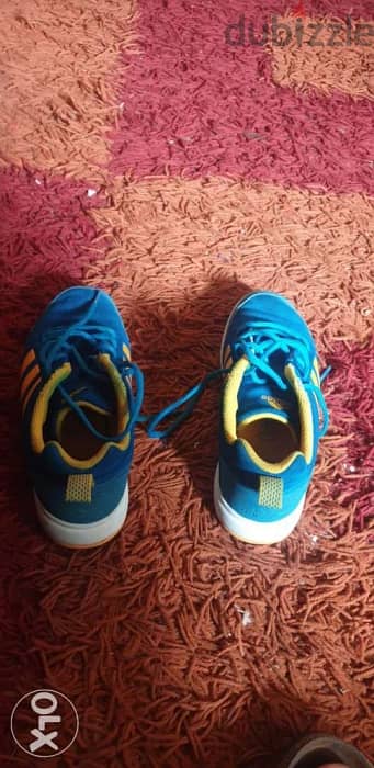 Authentic adidas boys size 35 2