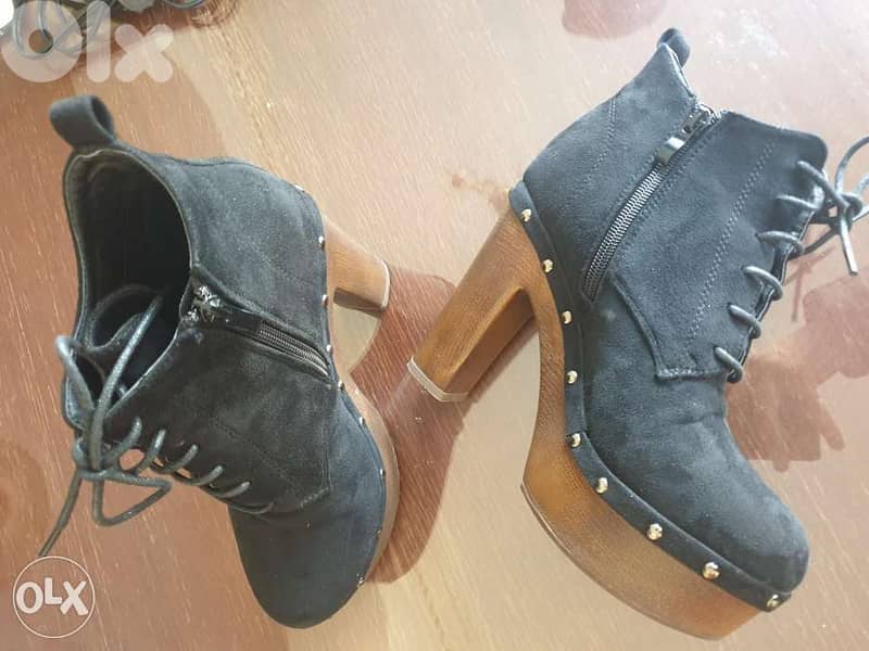 Angelo ankle boots 0