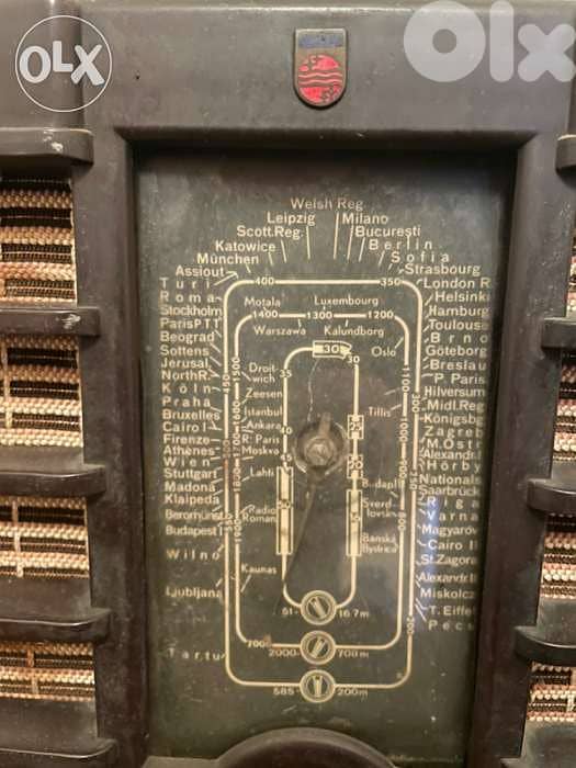 Philips Vintage Radio - Eindhoven Tubes International Reach - Miniwatt 1