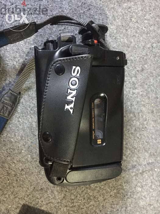 للبيع كاميرة بدون بطاريه 1