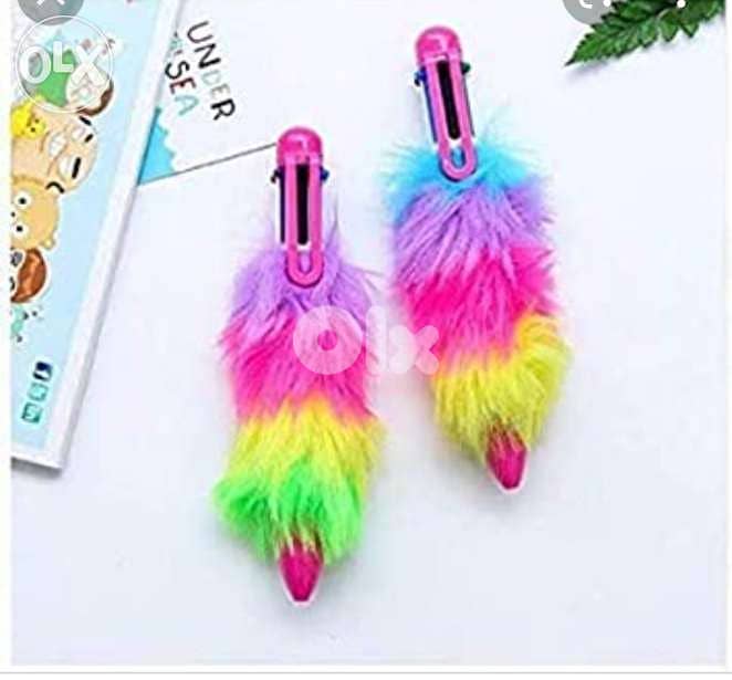 Beautiful rainbow colors fur pen 3
