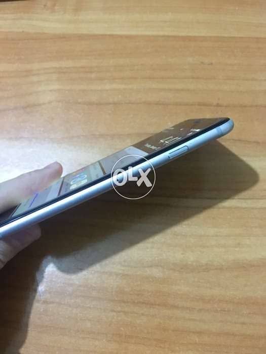 Iphone 6 16 gb like new, battery 82% 1