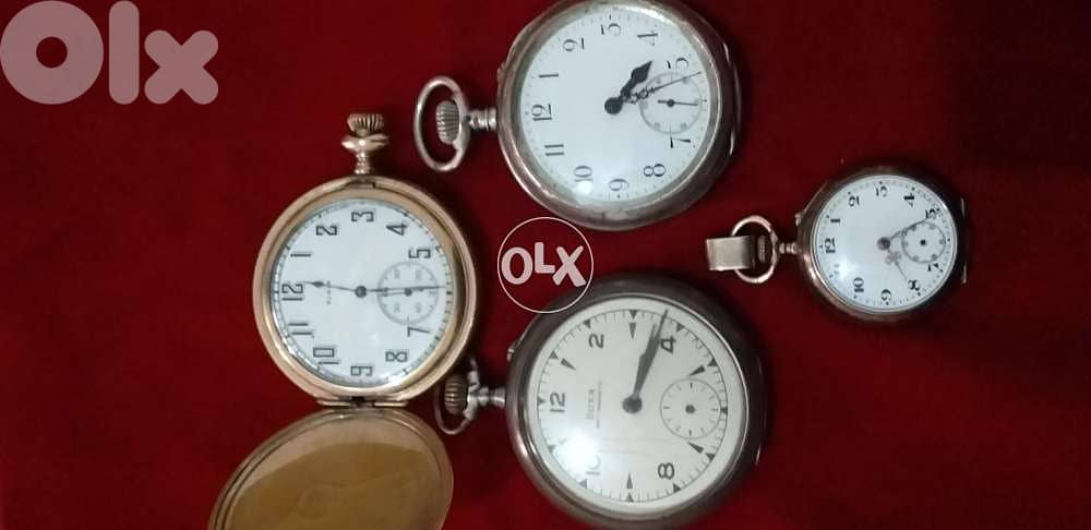 ساعات قديمة سعرهم  250$ 0