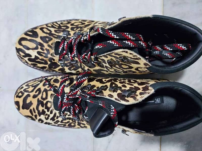 INC shoes 1