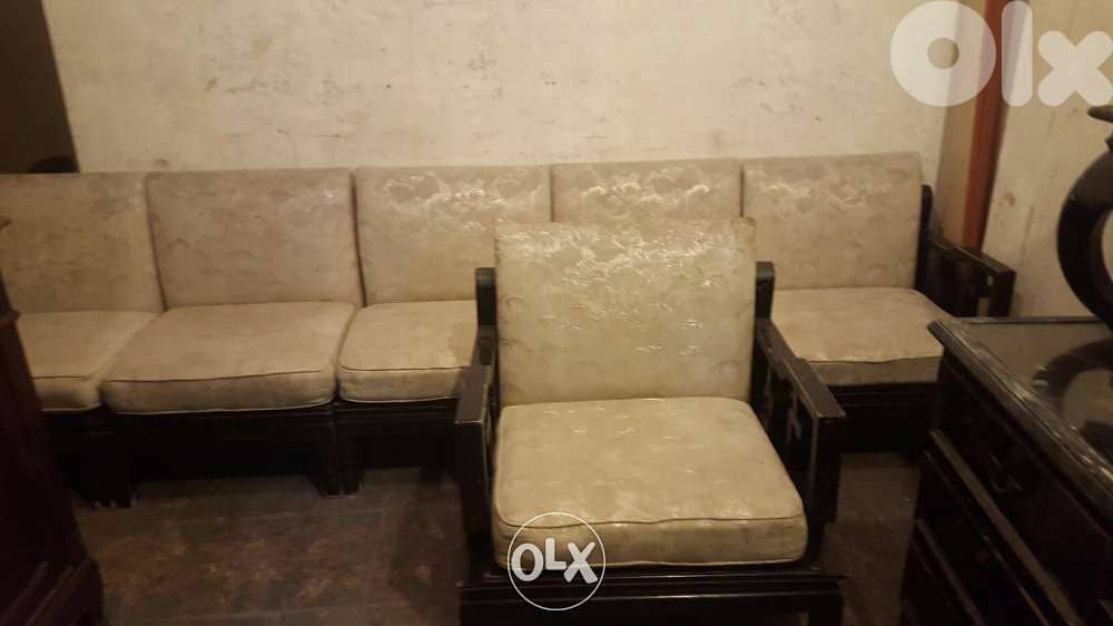 غرفة جلوس قديمة 6 مقاعد 0