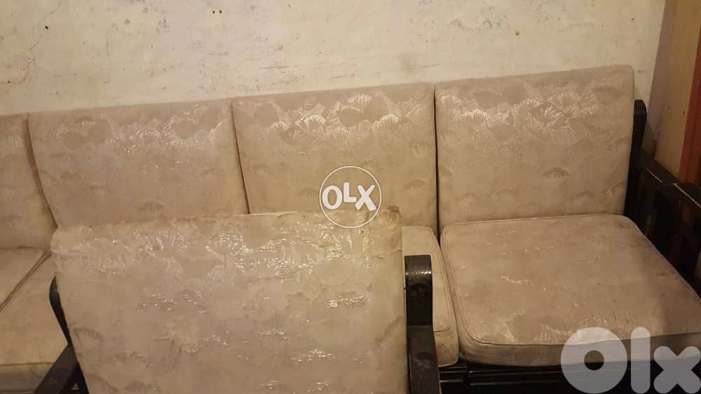 غرفة جلوس قديمة 6 مقاعد 1