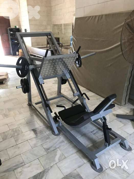 Press legs machine 0