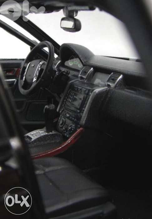 Range Rover Sport diecast car model 1:18. 6