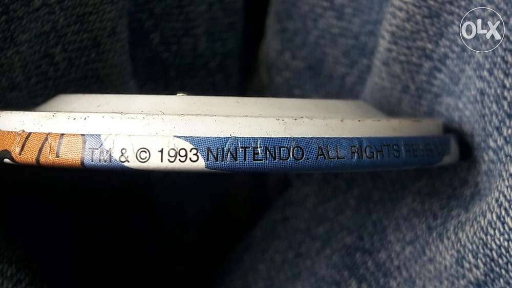 Vintage 13 mario pin and other from Nintendo year 1993 2