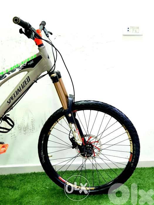SPECIALIZED big hit Downhill bike 1