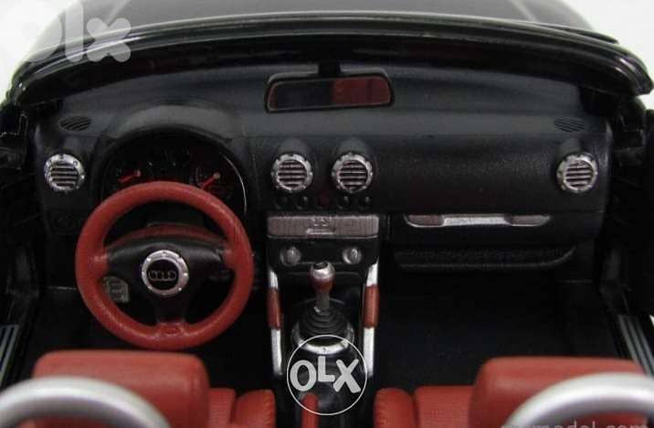 Audi tt Roadster diecast car model 1:18. 6
