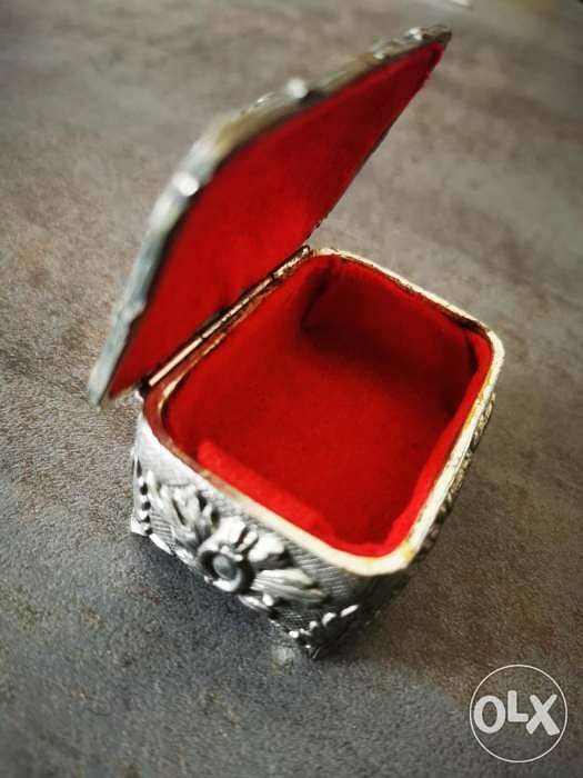 Vintage Japan Trinket Jewelry Box 5