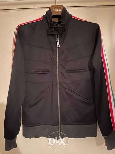 D and G black sweater mint condition size Medium
