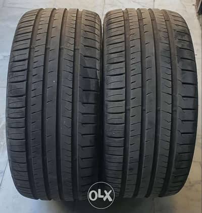 Tires 255/35 R19 دواليب