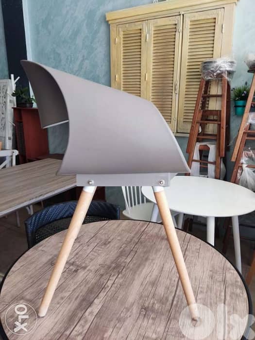 Plastic chair 1