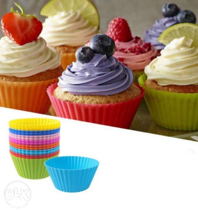 round and square cupcake molds 4