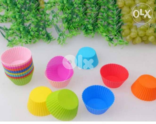 round and square cupcake molds 6