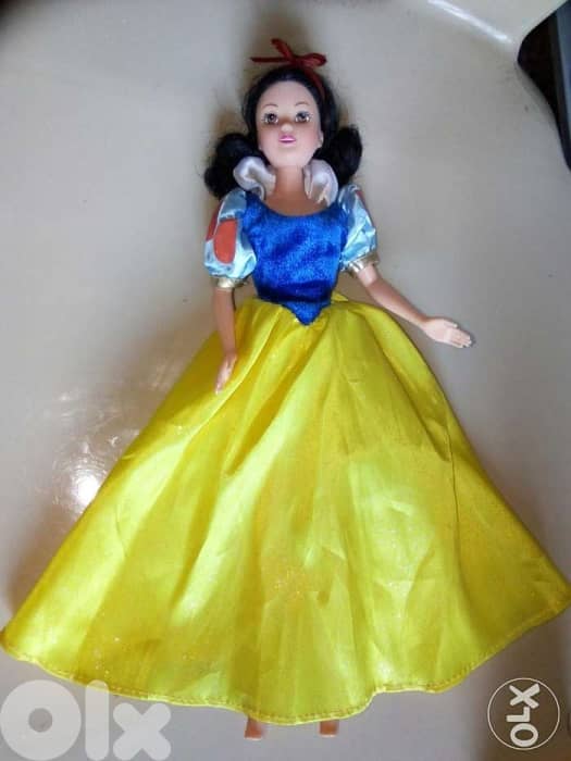 Princess SNOW WHITE Disney original dressed Great doll, bend legs+=25$ 4