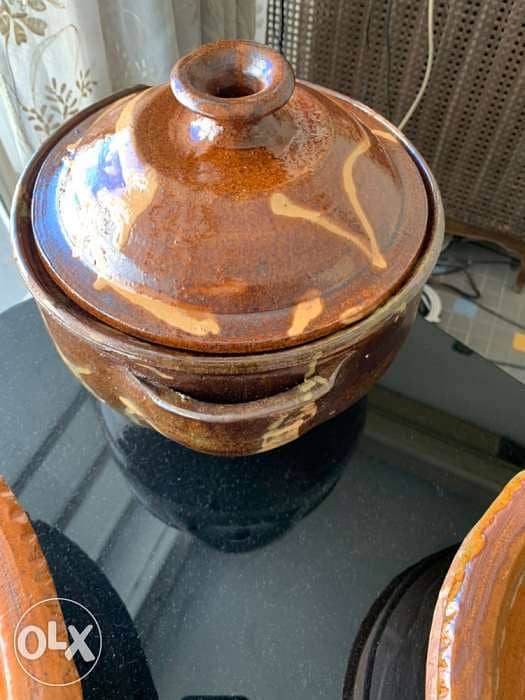 set of 11 ceramic plates 1