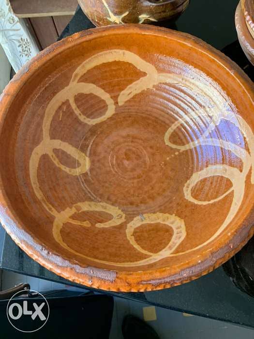 set of 11 ceramic plates 5